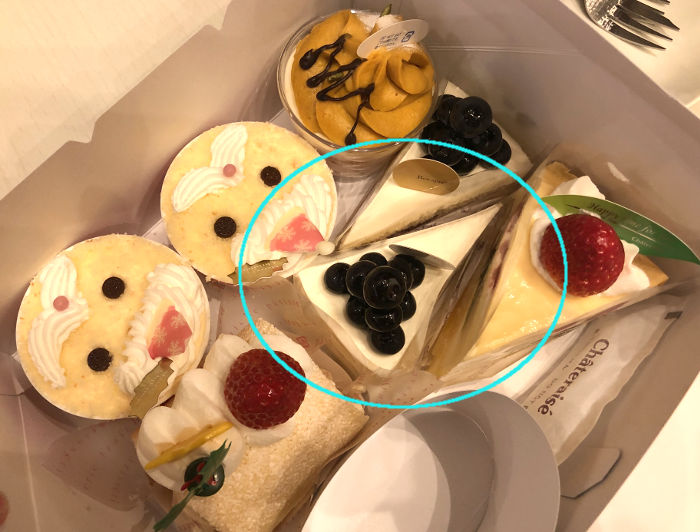 買ってきたケーキ