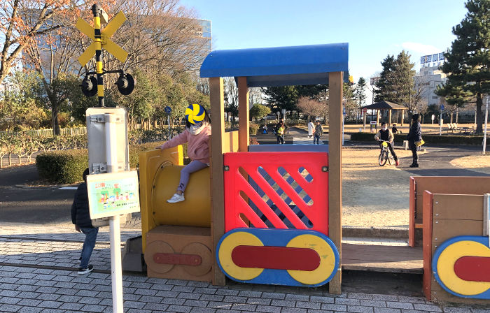 電車の遊具