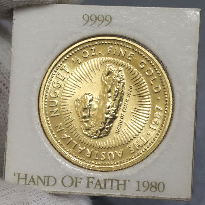 ハンド　オブ　フェイス金貨の画像